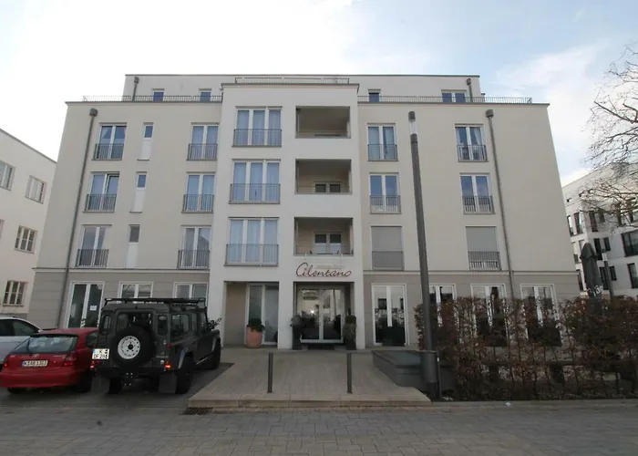 Park Linne Management Gmbh * 쾰른