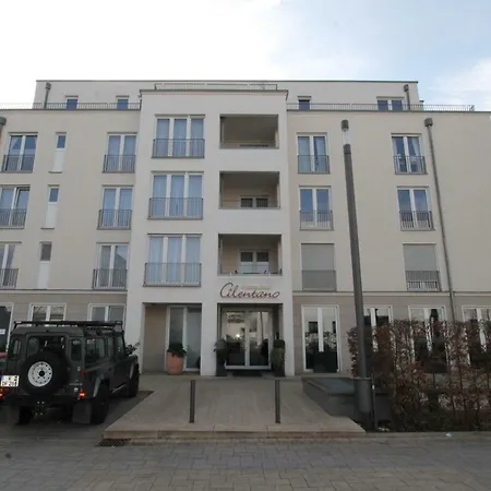 Park Linné Management Gmbh * Colonia